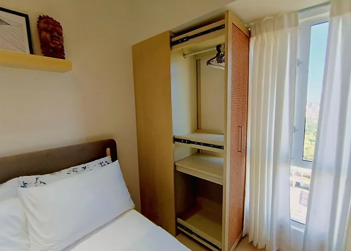 Apartment 2620t2 Avida Riala It Park Newly Renovated Luxury Unit